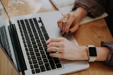 ¿A cambio de qué aceptarían los millennials ganar menos?